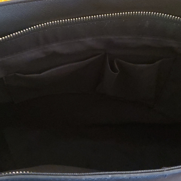 Joan VASS 2 Piece Marcella Tote - Picture 8 of 8